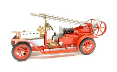 Lot 111 - A Mamod 1:12 die cast model of a fire engine FE1