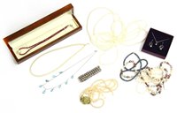 Lot 289 - A collection of mainly pearl related jewellery