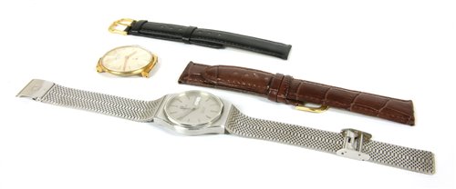 Lot 281 - A gentlemen's stainless steel Tissot Seastar quartz bracelet watch