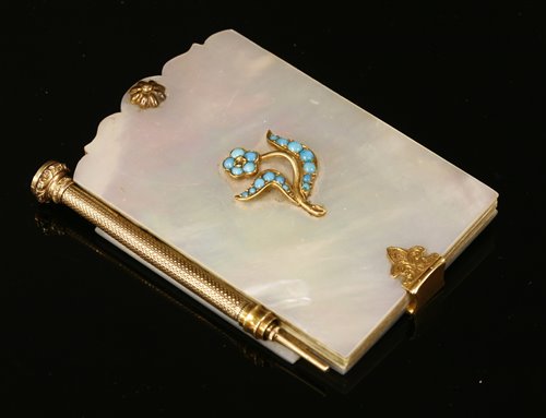Lot 66 - A gold mother of pearl, turquoise and gold cased aide de memoire