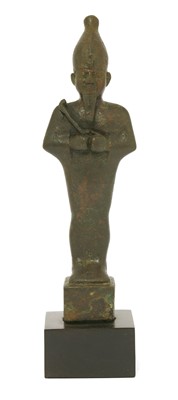 Lot 179 - An Egyptian bronze figure of Osiris