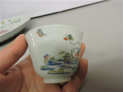 Lot 97 - A Chinese wucai wine cup
