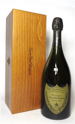Lot 51 - Moët & Chandon, Dom Pérignon, 1975, one bottle (owc)