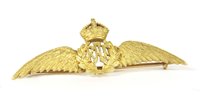 Lot 72 - A gold RAF badge
