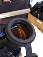 Lot 164 - A pair of Swarovski EL 8x32 binoculars