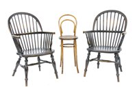 Lot 623 - A pair of elm and ash Windsor chairs