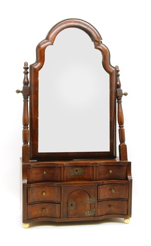 Lot 341 - An early 18th century walnut toilet mirror
