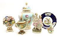 Lot 525 - A large collection of English and Continental ceramics