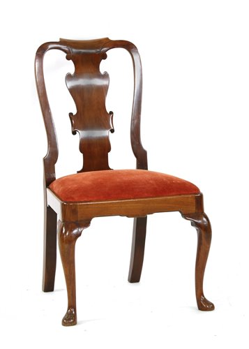 Lot 541 - A George II walnut dining chair