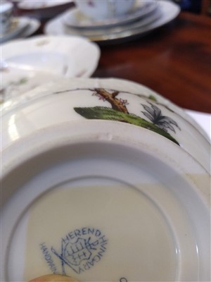 Lot 256 - An Herend porcelain 'Rothschild Bird' pattern part tea, coffee and dinner service