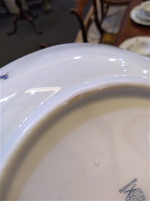 Lot 256 - An Herend porcelain 'Rothschild Bird' pattern part tea, coffee and dinner service