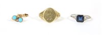 Lot 235 - A gentlemen's 9ct gold signet ring