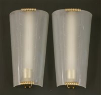 Lot 581 - A pair of Italian wall lights