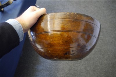 Lot 544 - A collection of treen
