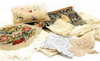 Lot 346 - A collection of textiles