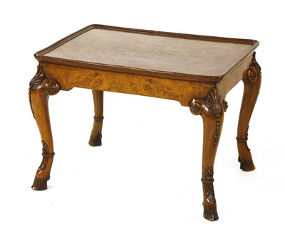 Lot 627 - A walnut George II-style occasional table