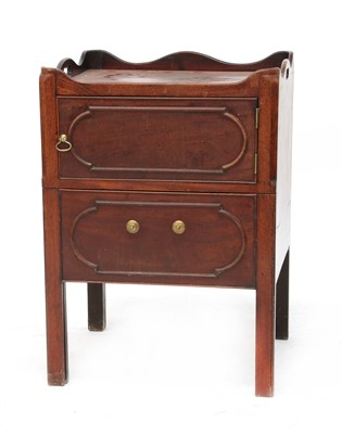 Lot 322 - A Chippendale period mahogany night commode