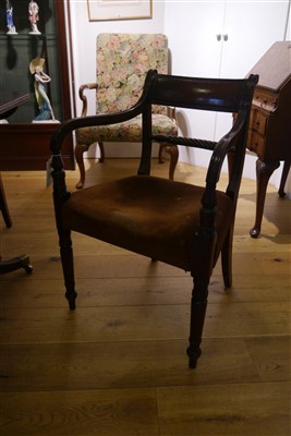 Lot 427 - A set of eight mahogany dining chairs