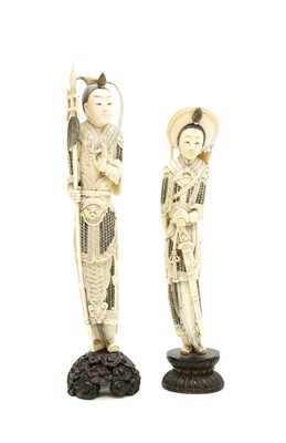 Lot 122 - Two Chinese ivory figures