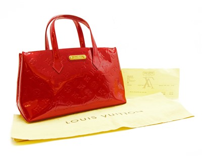 Louis Vuitton Vernis Wilshire PM Hand Tote Bag - Farfetch