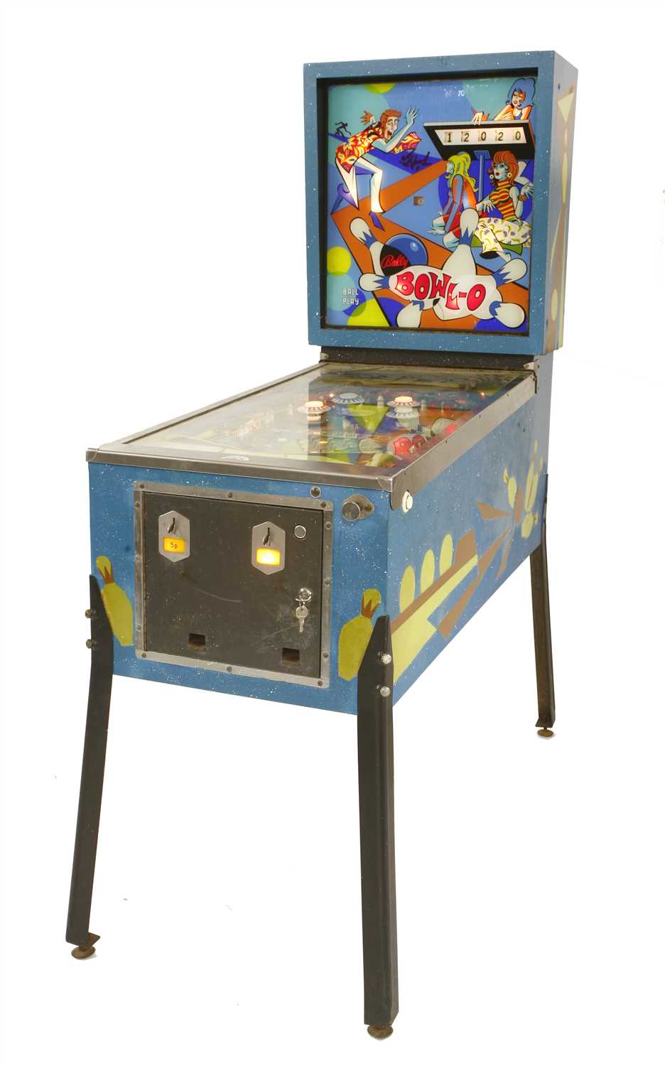 Lot 38 - A Bally 'Bowl-O' pinball machine