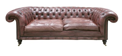 Lot 152 - A modern leather three-seater chesterfield settee