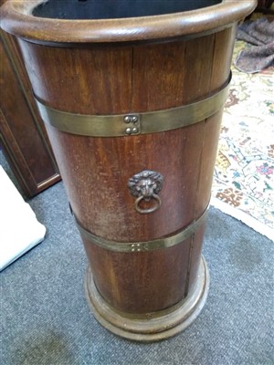 Lot 198 - A brass bound, coopered oak stick stand
