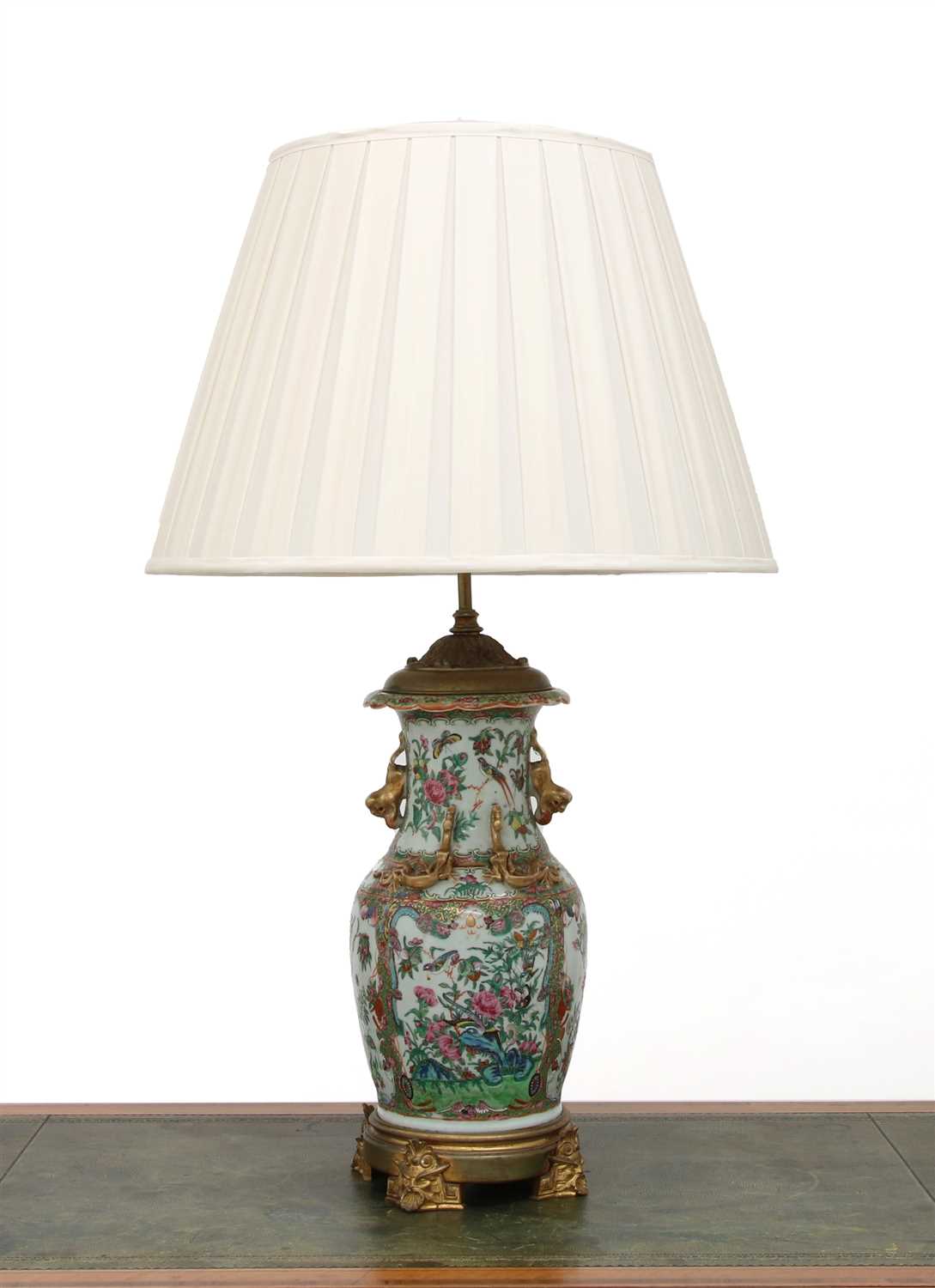 Lot 26 - A Cantonese vase table lamp