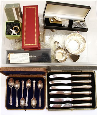 Lot 45 - A collection of silver and silver plate