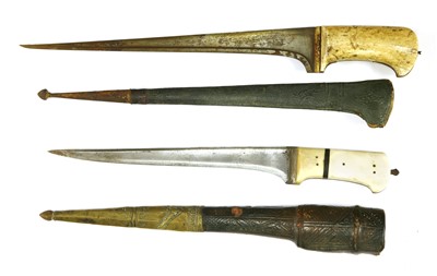 Lot 505 - Two daggers (peshkabz)