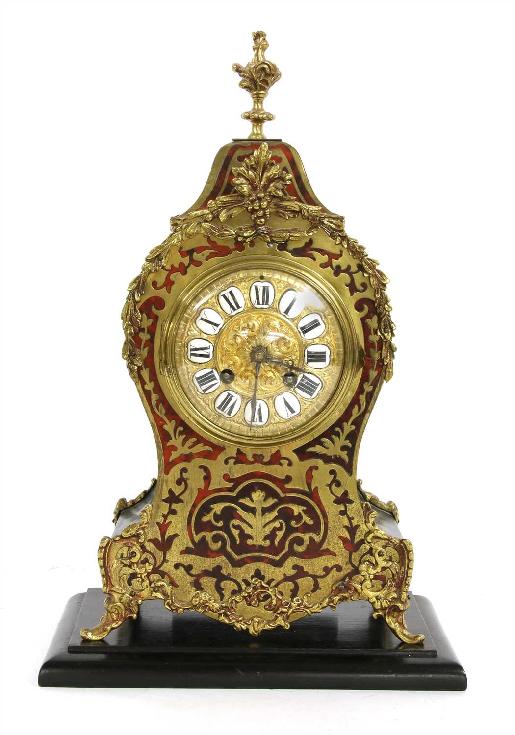 Lot 118 - A late 19th century boulle work mantle clock
