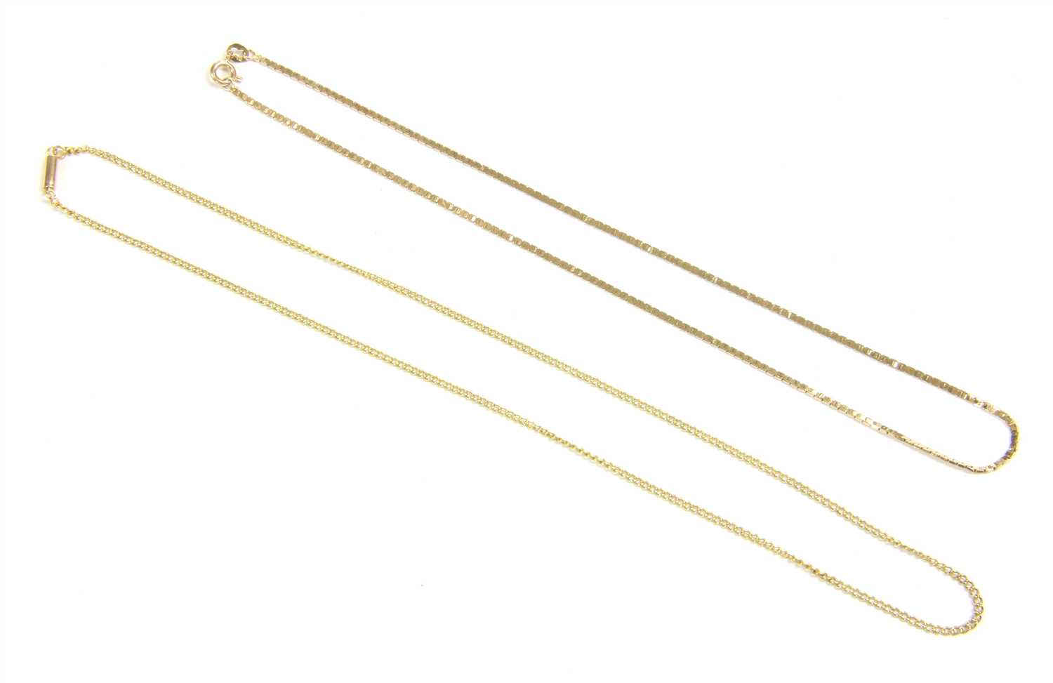 Lot 5 - A 9ct gold flat square link necklace