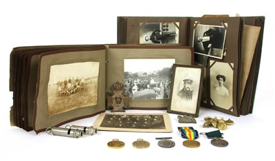 Lot 75 - A group of WW1 medals