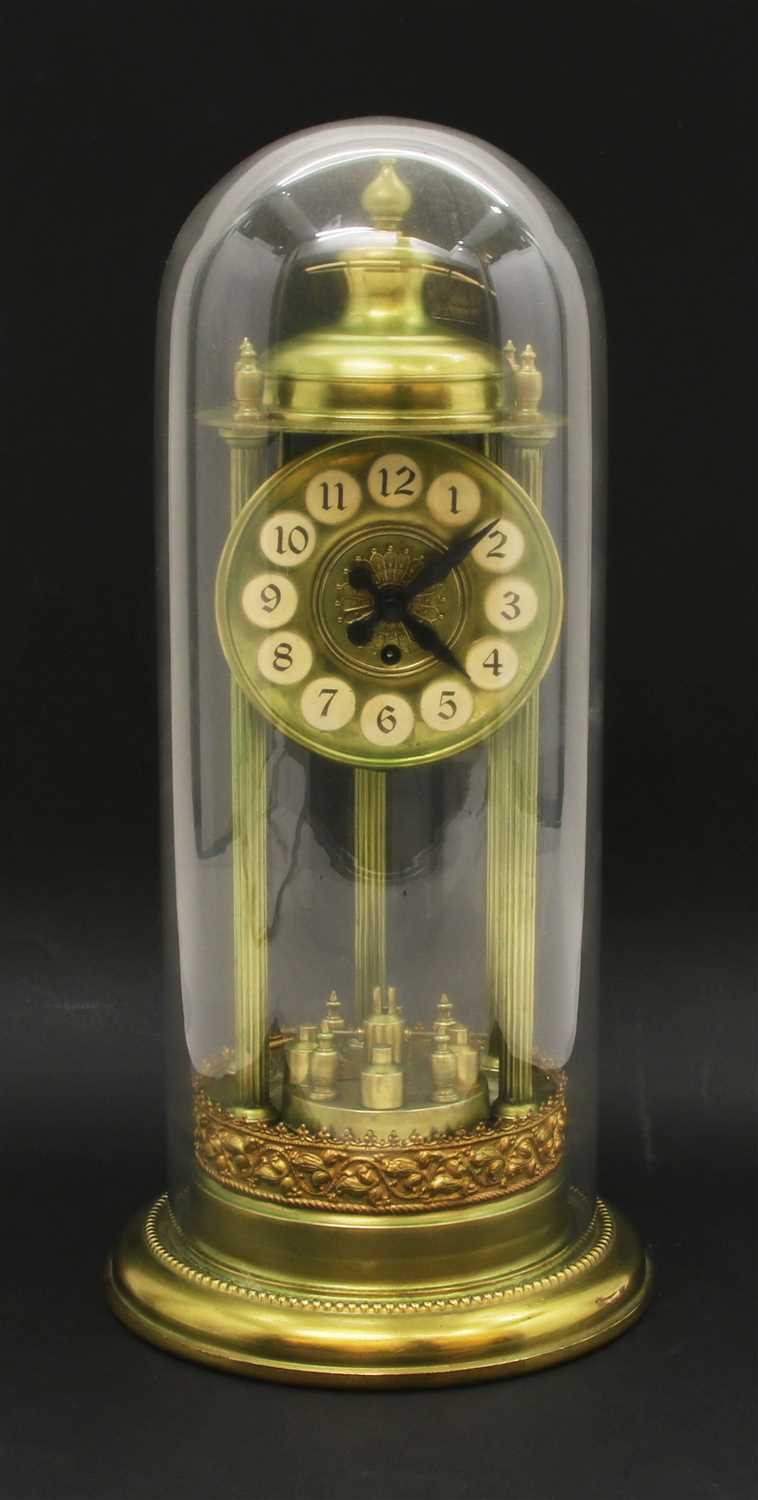 Lot 136 - An early 20th century torsion clock