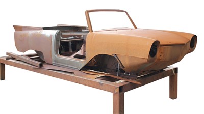 Lot 6 - A c.1960s Amphicar Model 770 Body shell