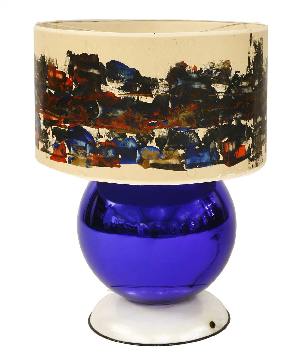 Lot 125 - A large blue lustre 'ball' table lamp