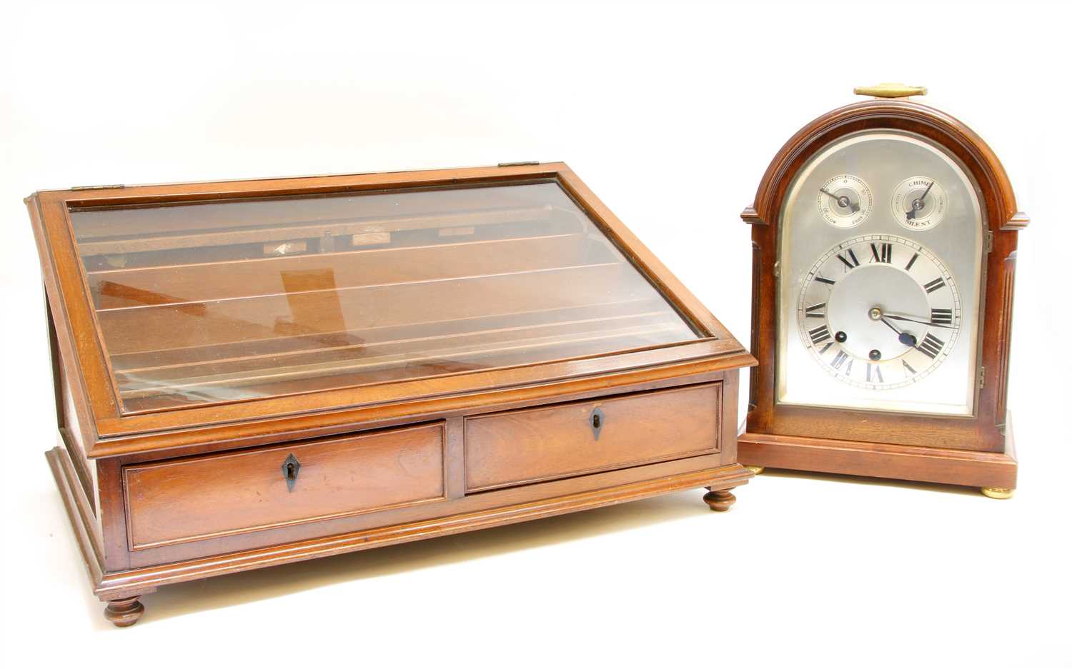 Lot 160 - A 19th century mahogany table display case