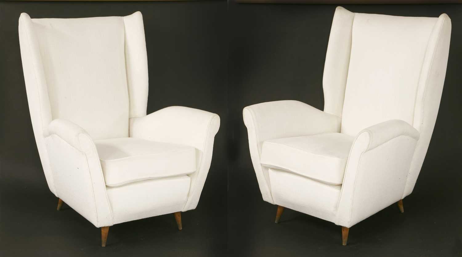 Lot 81 - A pair of Italian armchairs
