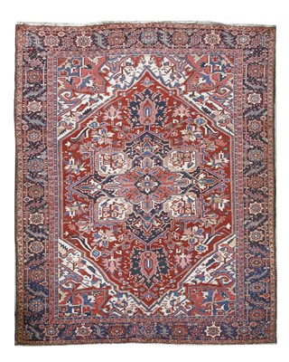 Lot 332 - An Heriz carpet