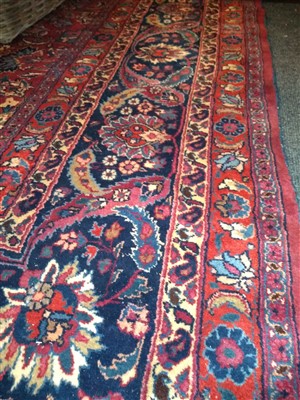 Lot 155 - A Mashed carpet