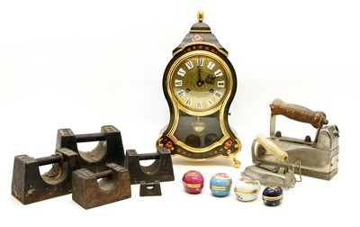 Lot 228 - A collection of various items