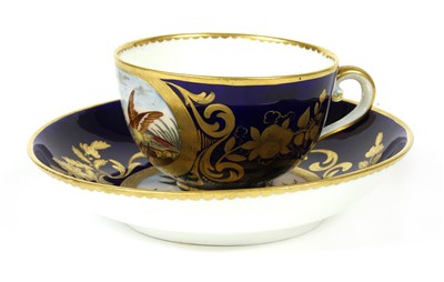 Lot 116 - A Sevres teacup and saucer