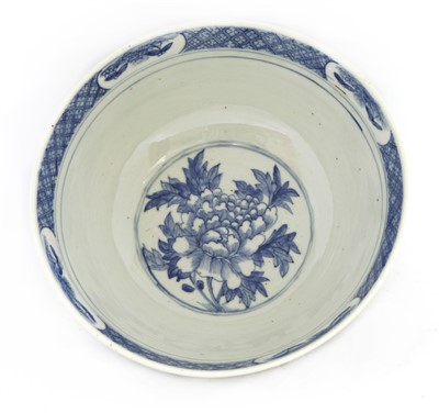 Lot 24 - A Chinese blue and white punch bowl