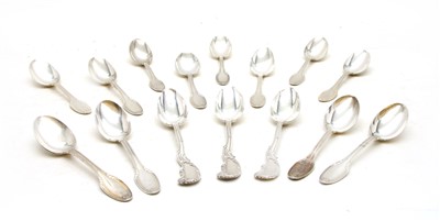 Lot 77 - A set of twelve French silver teaspoons