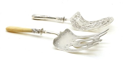 Lot 123 - A French silver asparagus server