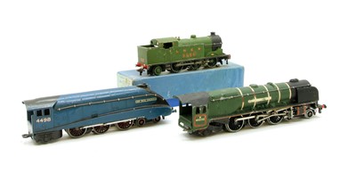 Lot 154 - Three Hornby dublo locomotives