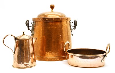 Lot 223 - An Arts and Crafts copper lidded bucket