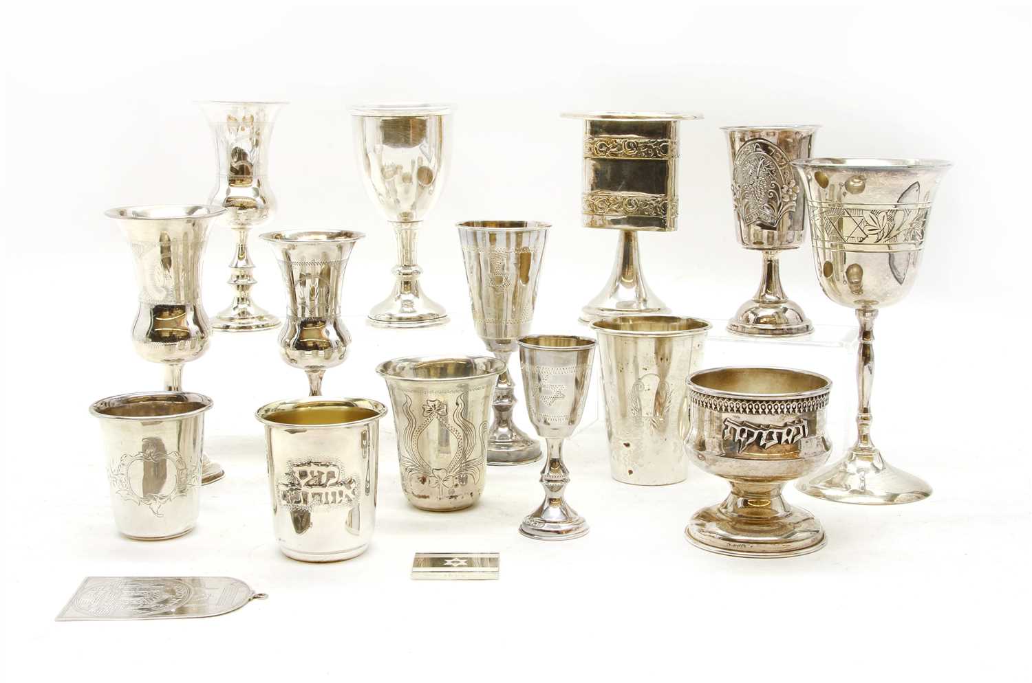 Lot 116 - A collection of silver and silver plated Judaica items