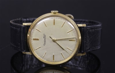 Lot 609 - A gentlemen's 18ct gold International Watch Co. Schaffhausen mechanical strap watch, c.1958-1959