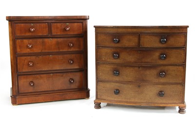 Lot 334 - A George III mahogany bow front chest of drawers